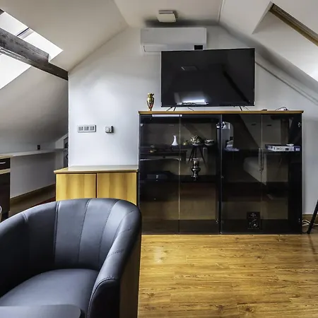 Theresia Chateau - 3*