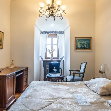 Nocľah s raňajkami Theresia Chateau -