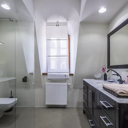 Nocľah s raňajkami Theresia Chateau -